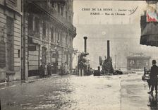 CPA Paris Crue de la Seine 29 janvier 1910 Rue de l'Arcade Pompes d'epuisement
