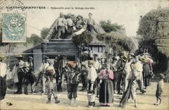 CPA Locomobile Scenes champetres Preparatifs pour le battage des bles 