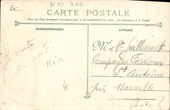 CPA L'enseigne ULLMO sortant de la prison maritime se rend a la parade d'execution