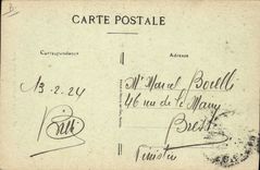 CPA Folklore Tabac Vieille femme fumant sa pipe 