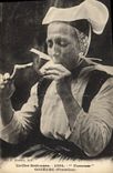 CPA Folklore Tabac Fumeuse Gouezec 