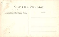 CPA Folklore Tabac Morlaix La vieille porteuse d'eau fumant sa pipe