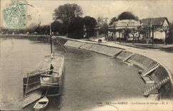 CPA Bateau Peniche Bry sur Marne Le chemin de halage 