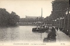 CPCPA Bateau Peniche Chalons sur Marne Le canal et la cathedrale