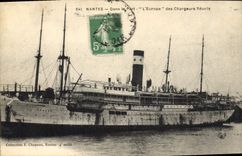 VINTAGE POSTCARD Boat Nantes Steamer In the port Europe of the Brought together Chargers