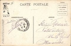 CPA Fantaisie Militaria Un sale tour