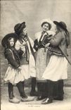 CPA Folklore La danse en Bretagne Le bal a quatre 