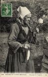 CPA Folklore Bretagne Paysannne de Comfort 
