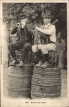 CPA Folklore Binious du Faouet 