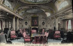 VINTAGE POSTCARD Boat Steamer interior Installations of the Steamer France of the Transatlantic General Company the large living room