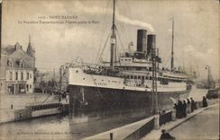VINTAGE POSTCARD Bateau Transatlantic liner Flanders leaves the port Saint Nazaire