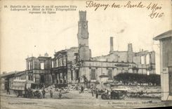 VINTAGE POSTCARD Battle of the Marne Laheycourt Town hall Telegraphists putting back the Militaria lines