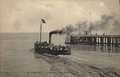 CPA Bateau Le Treport Sortie du JB Pollet 