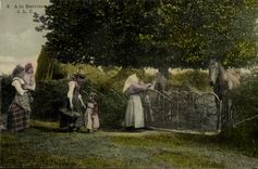 CPA Folklore A la barriere Cheval