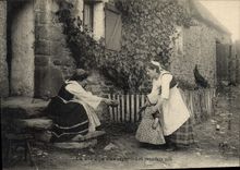 CPA Folklore La vie aux champs Les premiers pas 