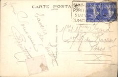 El barco de la POSTAL de la VENDIMIA pesca a Quay santo Portrieux la escuadrilla del norte delante de la playa con el sol de levantamiento