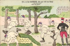 CPA Militaria A la caserne Ce que voit un bleu Saut des pistes 