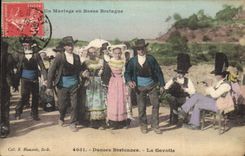 VINTAGE POSTCARD Folklore a marriage in Low Brittany Breton Dances Gavotte