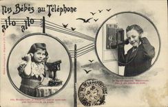 CPA Fantaisie Telephone Nos bebes au telephone