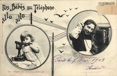 CPA Fantaisie Telephone Nos bebes au telephone