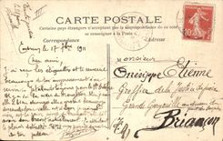 CPA Folklore En route pour les champs 