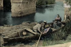 CPA Folklore Galant batelier 