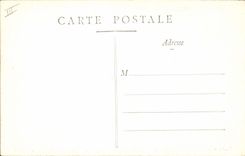 VINTAGE POSTCARD Boulogne Boat on Sea Sinning Boats