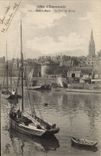 VINTAGE POSTCARD Saint-Malo Boat the wearing of tide