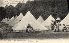 CPA Militaria Avon Fontainebleau Le camp