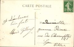 CPA Folklore Bourg Saint Maurice Costumes du pays Savoie 