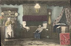 CPA Folklore Interieur de ferme 