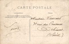 VINTAGE POSTCARD the manifestation of May 1st has Paris a estafette Cheval Militaria