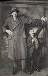 CPA Foklore Geant savoyard Ferdinand Contat 