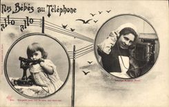 CPA Fantaisie Telephone Nos bebes au telephone