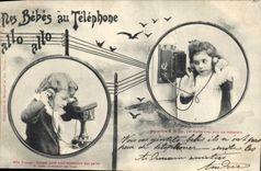 CPA Fantaisie Telephone Nos bebes au telephone