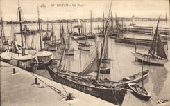 Barco de Royan de la POSTAL de la VENDIMIA el puerto