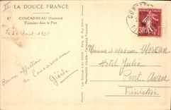 Barco Thonniers de Concarneau de la POSTAL de la VENDIMIA en el puerto