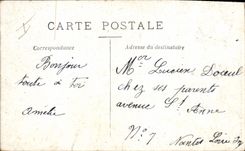 POSTAL Militaria de la VENDIMIA en cambio mientras que espera la acción