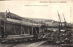 CPA Bateau Chantier de construction de bateaux