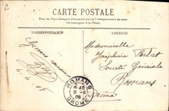 El barco de la POSTAL de la VENDIMIA pesca la entrada de Toulon de un barco del pecado el muelle mojado