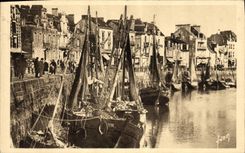 CPA Bateau Peche Le Pouliguen