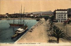 El barco de la POSTAL de la VENDIMIA pesca Toulon los muelles y el puerto comerciales