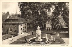 VINTAGE POSTCARD the entry of a station of justice