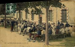 VINTAGE POSTCARD Militaria the refectory in summer