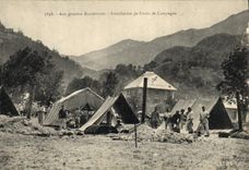 La POSTAL Militaria de la VENDIMIA con el ejército maniobra la instalación de hornos del campo