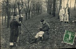Fotografías de Militaria de la POSTAL de la VENDIMIA