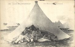 VINTAGE POSTCARD Militaria Camp of Coetquidan a tent and its inhabitants