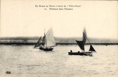 VINTAGE POSTCARD Bateau Fishes Of Rouen in Le Havre has edge of Felix Faure Pecheurs in the estuary