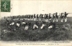 Campo de Militaria de la POSTAL de la VENDIMIA del fuego de Chambaran durante el shooting