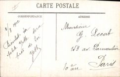 CPA Militaria Infanterie Un peloton en marche 